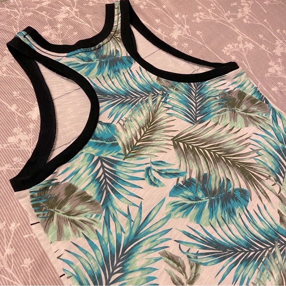 PINK Victoria’s Secret Racerback Tank
